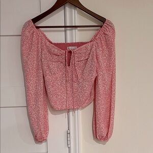 Abercrombie & Fitch Pink and White Long Sleeve Cropped Blouse Size Small EUC